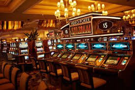 Baccarat Poker ကတ်ဂိမ်း မြန်မာ online player